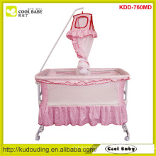 2015 Fabricante Niños Prodcuts Cama de Bebé Swing con Mosquito Net ruedas 4pcs se puede girar Swing Crib